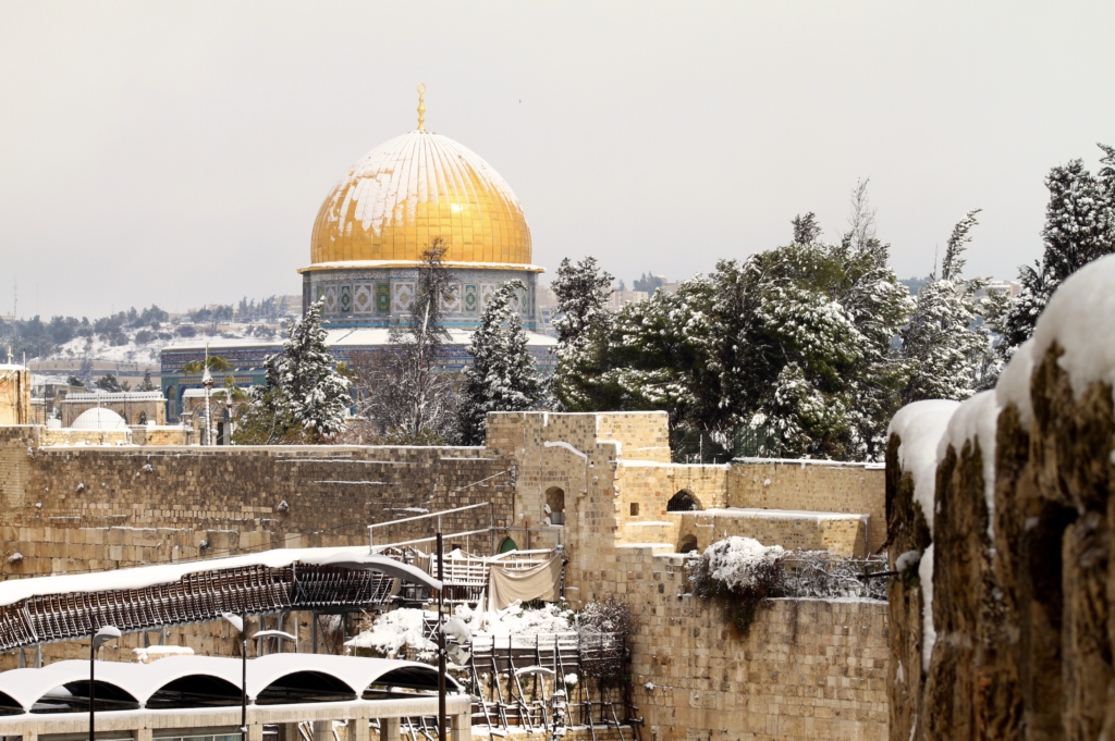 snow in jerusalem