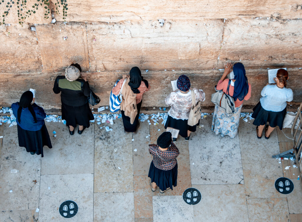 Women praying at the Western Wall